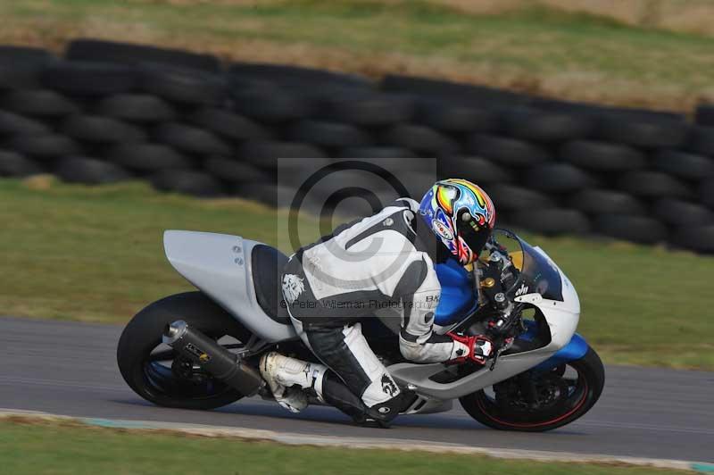 Motorcycle action photographs;anglesey circuit;anglesey trackday photographs;event digital images;eventdigitalimages;no limits trackday;oulton park circuit cheshire;peter wileman photography;trackday;trackday digital images;trackday photos;ty croes circuit wales