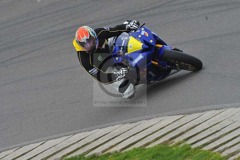 Motorcycle action photographs;anglesey circuit;anglesey trackday photographs;event digital images;eventdigitalimages;no limits trackday;oulton park circuit cheshire;peter wileman photography;trackday;trackday digital images;trackday photos;ty croes circuit wales