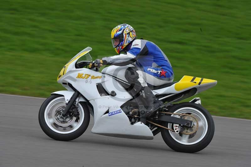 Motorcycle action photographs;anglesey circuit;anglesey trackday photographs;event digital images;eventdigitalimages;no limits trackday;oulton park circuit cheshire;peter wileman photography;trackday;trackday digital images;trackday photos;ty croes circuit wales