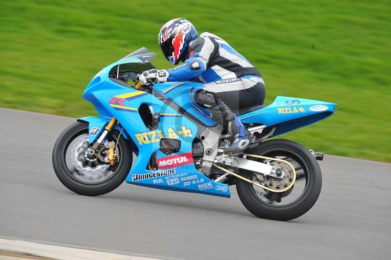 Motorcycle action photographs;anglesey circuit;anglesey trackday photographs;event digital images;eventdigitalimages;no limits trackday;oulton park circuit cheshire;peter wileman photography;trackday;trackday digital images;trackday photos;ty croes circuit wales