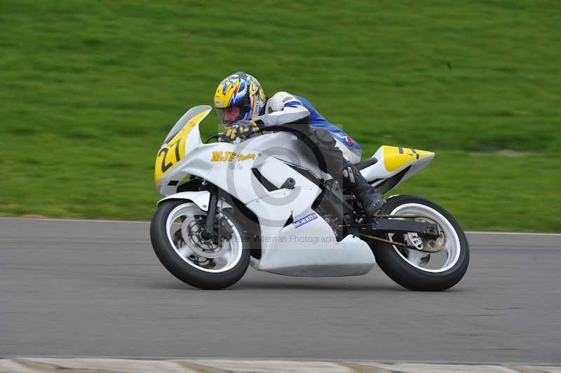 Motorcycle action photographs;anglesey circuit;anglesey trackday photographs;event digital images;eventdigitalimages;no limits trackday;oulton park circuit cheshire;peter wileman photography;trackday;trackday digital images;trackday photos;ty croes circuit wales
