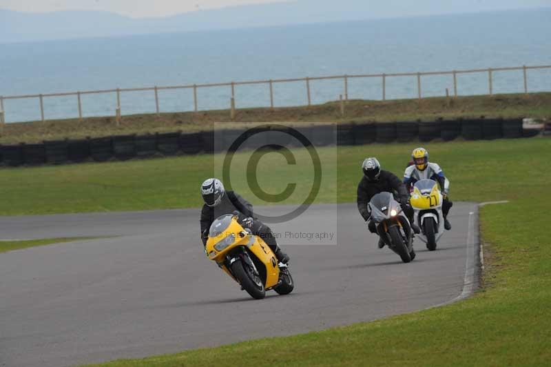 Motorcycle action photographs;anglesey circuit;anglesey trackday photographs;event digital images;eventdigitalimages;no limits trackday;oulton park circuit cheshire;peter wileman photography;trackday;trackday digital images;trackday photos;ty croes circuit wales