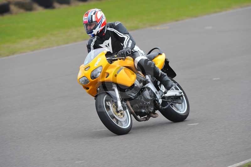 Motorcycle action photographs;anglesey circuit;anglesey trackday photographs;event digital images;eventdigitalimages;no limits trackday;oulton park circuit cheshire;peter wileman photography;trackday;trackday digital images;trackday photos;ty croes circuit wales