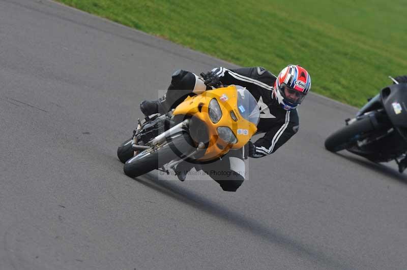 Motorcycle action photographs;anglesey circuit;anglesey trackday photographs;event digital images;eventdigitalimages;no limits trackday;oulton park circuit cheshire;peter wileman photography;trackday;trackday digital images;trackday photos;ty croes circuit wales