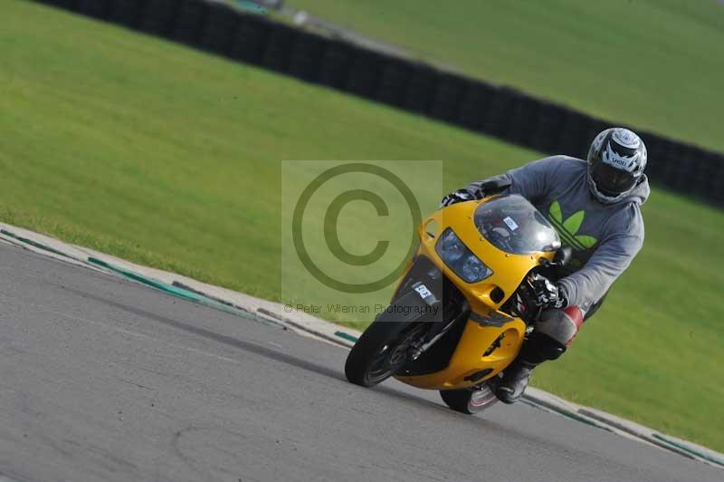 Motorcycle action photographs;anglesey circuit;anglesey trackday photographs;event digital images;eventdigitalimages;no limits trackday;oulton park circuit cheshire;peter wileman photography;trackday;trackday digital images;trackday photos;ty croes circuit wales