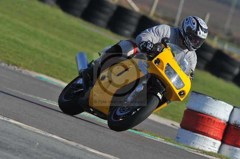 Motorcycle action photographs;anglesey circuit;anglesey trackday photographs;event digital images;eventdigitalimages;no limits trackday;oulton park circuit cheshire;peter wileman photography;trackday;trackday digital images;trackday photos;ty croes circuit wales