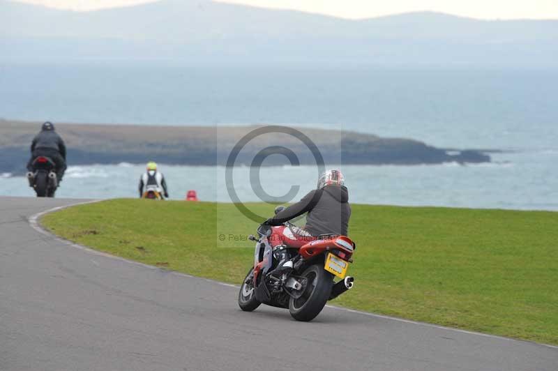 Motorcycle action photographs;anglesey circuit;anglesey trackday photographs;event digital images;eventdigitalimages;no limits trackday;oulton park circuit cheshire;peter wileman photography;trackday;trackday digital images;trackday photos;ty croes circuit wales