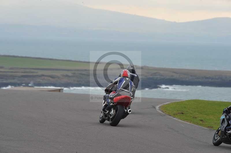 Motorcycle action photographs;anglesey circuit;anglesey trackday photographs;event digital images;eventdigitalimages;no limits trackday;oulton park circuit cheshire;peter wileman photography;trackday;trackday digital images;trackday photos;ty croes circuit wales