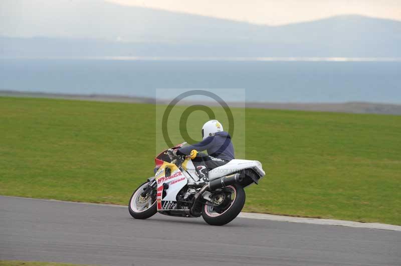 Motorcycle action photographs;anglesey circuit;anglesey trackday photographs;event digital images;eventdigitalimages;no limits trackday;oulton park circuit cheshire;peter wileman photography;trackday;trackday digital images;trackday photos;ty croes circuit wales