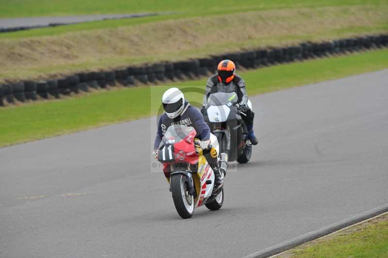 Motorcycle action photographs;anglesey circuit;anglesey trackday photographs;event digital images;eventdigitalimages;no limits trackday;oulton park circuit cheshire;peter wileman photography;trackday;trackday digital images;trackday photos;ty croes circuit wales