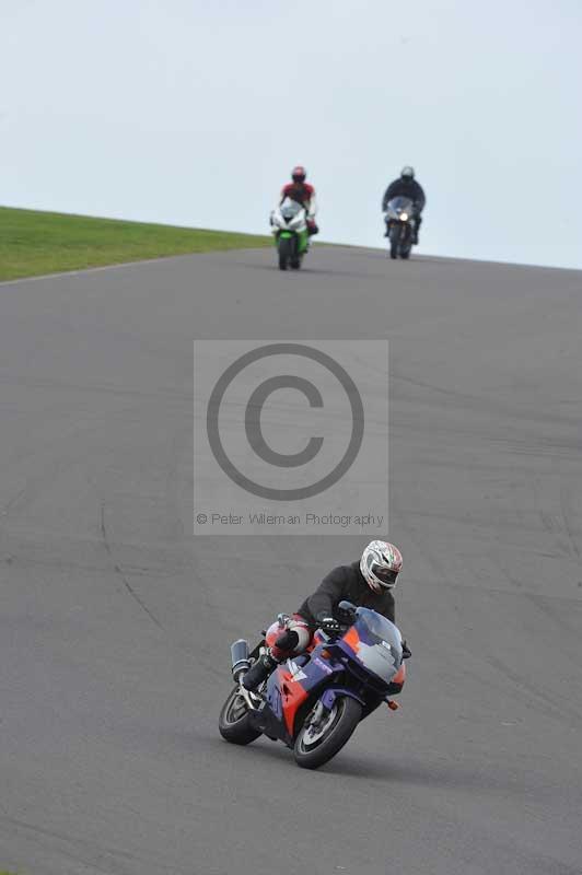 Motorcycle action photographs;anglesey circuit;anglesey trackday photographs;event digital images;eventdigitalimages;no limits trackday;oulton park circuit cheshire;peter wileman photography;trackday;trackday digital images;trackday photos;ty croes circuit wales