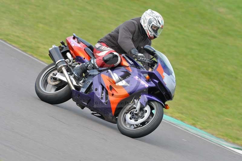 Motorcycle action photographs;anglesey circuit;anglesey trackday photographs;event digital images;eventdigitalimages;no limits trackday;oulton park circuit cheshire;peter wileman photography;trackday;trackday digital images;trackday photos;ty croes circuit wales