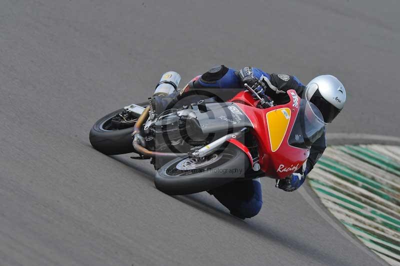 Motorcycle action photographs;anglesey circuit;anglesey trackday photographs;event digital images;eventdigitalimages;no limits trackday;oulton park circuit cheshire;peter wileman photography;trackday;trackday digital images;trackday photos;ty croes circuit wales