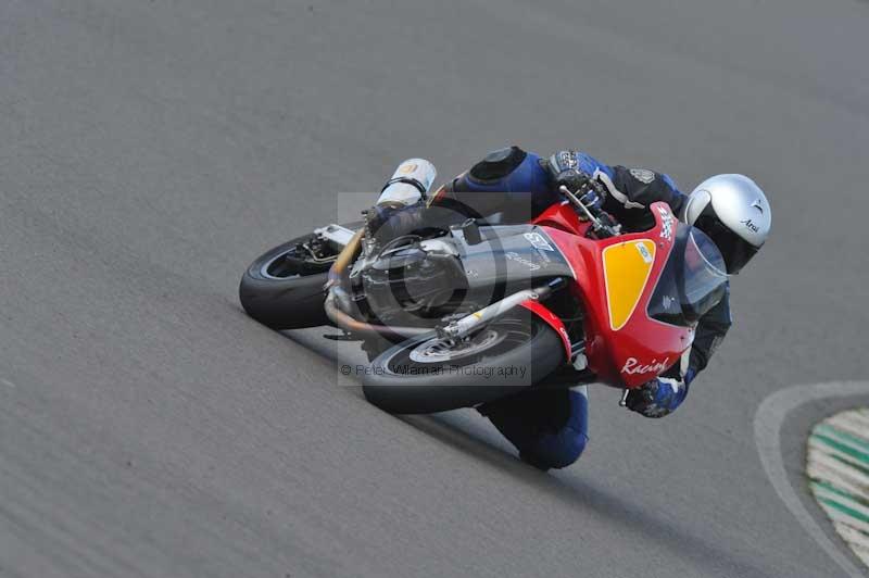 Motorcycle action photographs;anglesey circuit;anglesey trackday photographs;event digital images;eventdigitalimages;no limits trackday;oulton park circuit cheshire;peter wileman photography;trackday;trackday digital images;trackday photos;ty croes circuit wales