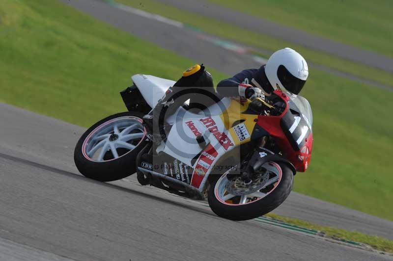 Motorcycle action photographs;anglesey circuit;anglesey trackday photographs;event digital images;eventdigitalimages;no limits trackday;oulton park circuit cheshire;peter wileman photography;trackday;trackday digital images;trackday photos;ty croes circuit wales