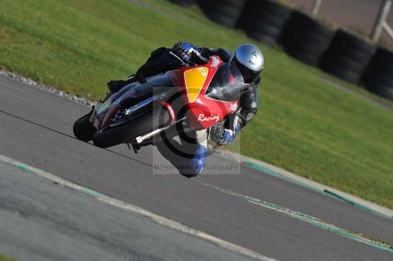 Motorcycle action photographs;anglesey circuit;anglesey trackday photographs;event digital images;eventdigitalimages;no limits trackday;oulton park circuit cheshire;peter wileman photography;trackday;trackday digital images;trackday photos;ty croes circuit wales