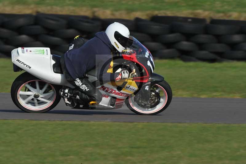 Motorcycle action photographs;anglesey circuit;anglesey trackday photographs;event digital images;eventdigitalimages;no limits trackday;oulton park circuit cheshire;peter wileman photography;trackday;trackday digital images;trackday photos;ty croes circuit wales