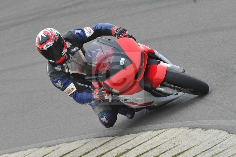 Motorcycle action photographs;anglesey circuit;anglesey trackday photographs;event digital images;eventdigitalimages;no limits trackday;oulton park circuit cheshire;peter wileman photography;trackday;trackday digital images;trackday photos;ty croes circuit wales