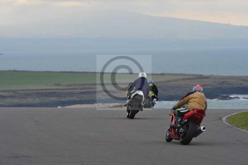 Motorcycle action photographs;anglesey circuit;anglesey trackday photographs;event digital images;eventdigitalimages;no limits trackday;oulton park circuit cheshire;peter wileman photography;trackday;trackday digital images;trackday photos;ty croes circuit wales
