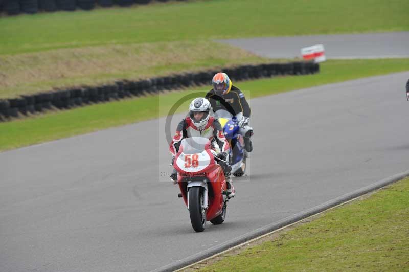 Motorcycle action photographs;anglesey circuit;anglesey trackday photographs;event digital images;eventdigitalimages;no limits trackday;oulton park circuit cheshire;peter wileman photography;trackday;trackday digital images;trackday photos;ty croes circuit wales