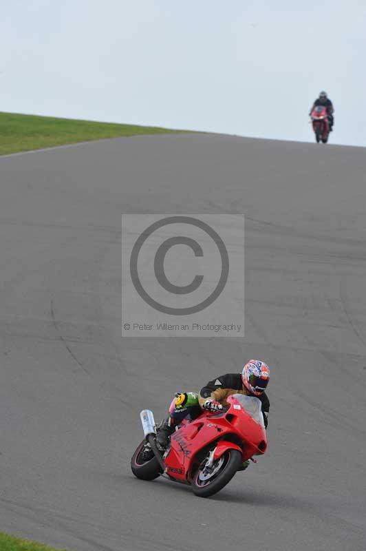 Motorcycle action photographs;anglesey circuit;anglesey trackday photographs;event digital images;eventdigitalimages;no limits trackday;oulton park circuit cheshire;peter wileman photography;trackday;trackday digital images;trackday photos;ty croes circuit wales