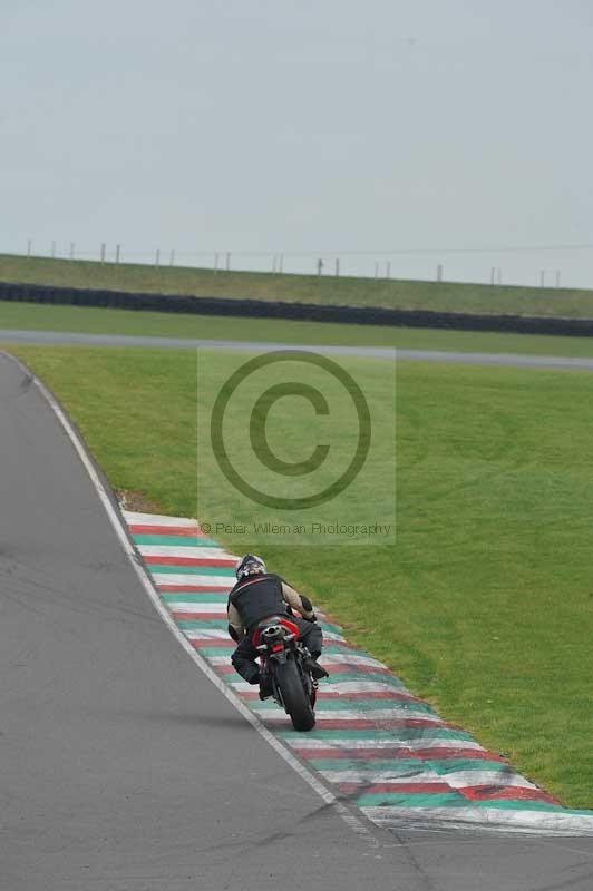 Motorcycle action photographs;anglesey circuit;anglesey trackday photographs;event digital images;eventdigitalimages;no limits trackday;oulton park circuit cheshire;peter wileman photography;trackday;trackday digital images;trackday photos;ty croes circuit wales