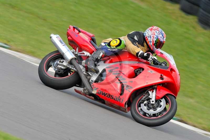 Motorcycle action photographs;anglesey circuit;anglesey trackday photographs;event digital images;eventdigitalimages;no limits trackday;oulton park circuit cheshire;peter wileman photography;trackday;trackday digital images;trackday photos;ty croes circuit wales