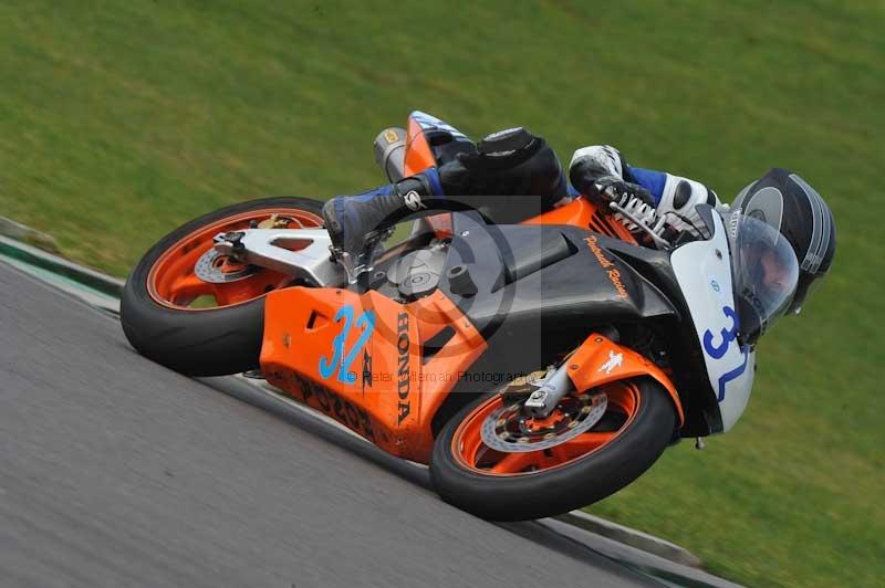 Motorcycle action photographs;anglesey circuit;anglesey trackday photographs;event digital images;eventdigitalimages;no limits trackday;oulton park circuit cheshire;peter wileman photography;trackday;trackday digital images;trackday photos;ty croes circuit wales