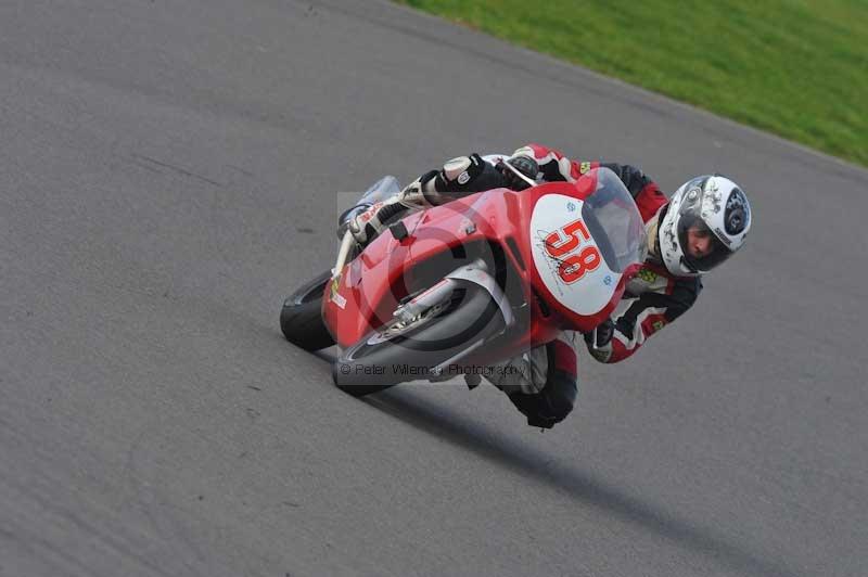 Motorcycle action photographs;anglesey circuit;anglesey trackday photographs;event digital images;eventdigitalimages;no limits trackday;oulton park circuit cheshire;peter wileman photography;trackday;trackday digital images;trackday photos;ty croes circuit wales