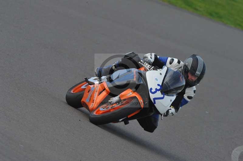 Motorcycle action photographs;anglesey circuit;anglesey trackday photographs;event digital images;eventdigitalimages;no limits trackday;oulton park circuit cheshire;peter wileman photography;trackday;trackday digital images;trackday photos;ty croes circuit wales
