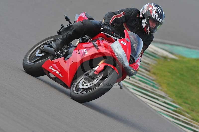 Motorcycle action photographs;anglesey circuit;anglesey trackday photographs;event digital images;eventdigitalimages;no limits trackday;oulton park circuit cheshire;peter wileman photography;trackday;trackday digital images;trackday photos;ty croes circuit wales