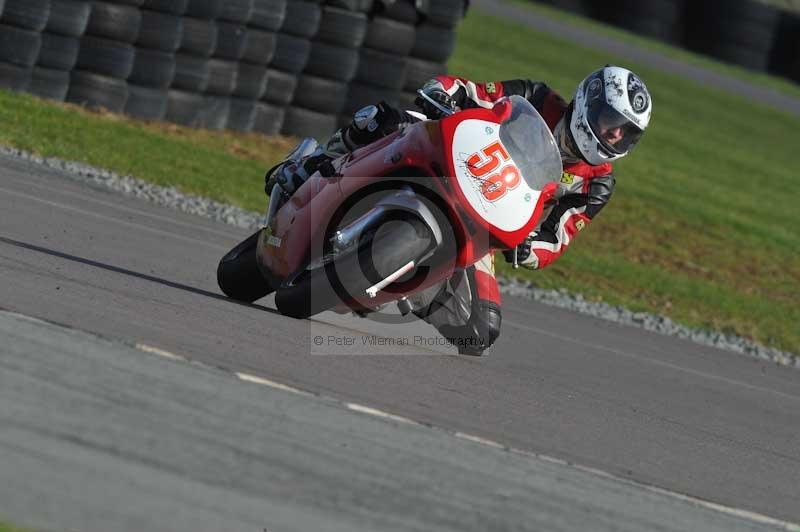 Motorcycle action photographs;anglesey circuit;anglesey trackday photographs;event digital images;eventdigitalimages;no limits trackday;oulton park circuit cheshire;peter wileman photography;trackday;trackday digital images;trackday photos;ty croes circuit wales
