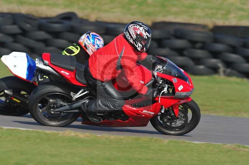 Motorcycle action photographs;anglesey circuit;anglesey trackday photographs;event digital images;eventdigitalimages;no limits trackday;oulton park circuit cheshire;peter wileman photography;trackday;trackday digital images;trackday photos;ty croes circuit wales