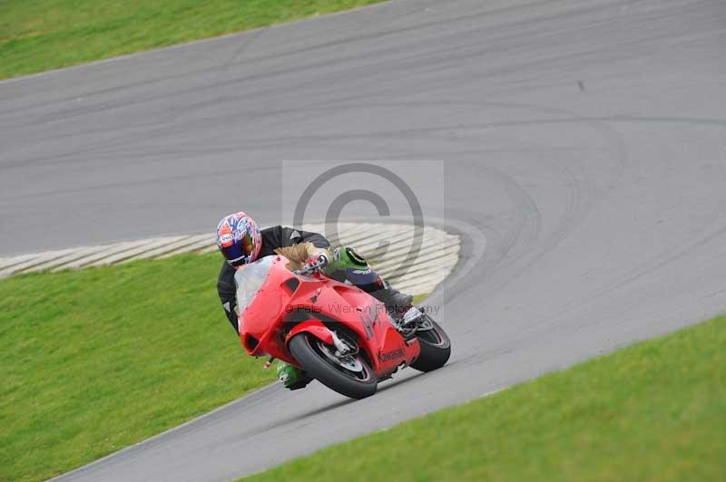 Motorcycle action photographs;anglesey circuit;anglesey trackday photographs;event digital images;eventdigitalimages;no limits trackday;oulton park circuit cheshire;peter wileman photography;trackday;trackday digital images;trackday photos;ty croes circuit wales