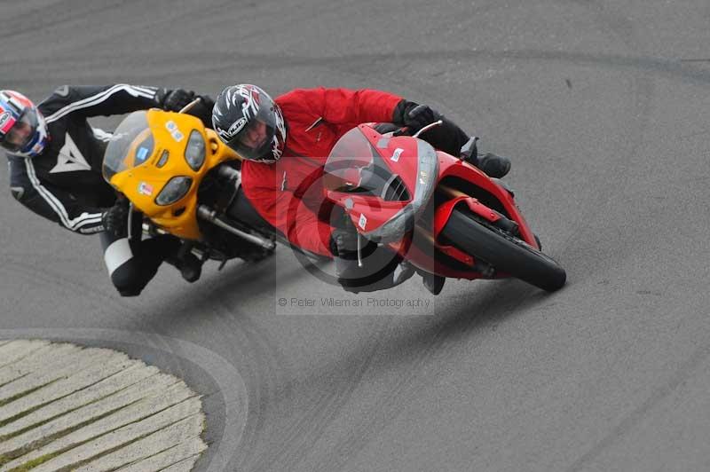 Motorcycle action photographs;anglesey circuit;anglesey trackday photographs;event digital images;eventdigitalimages;no limits trackday;oulton park circuit cheshire;peter wileman photography;trackday;trackday digital images;trackday photos;ty croes circuit wales
