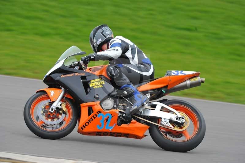 Motorcycle action photographs;anglesey circuit;anglesey trackday photographs;event digital images;eventdigitalimages;no limits trackday;oulton park circuit cheshire;peter wileman photography;trackday;trackday digital images;trackday photos;ty croes circuit wales