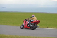 Motorcycle-action-photographs;anglesey-circuit;anglesey-trackday-photographs;event-digital-images;eventdigitalimages;no-limits-trackday;oulton-park-circuit-cheshire;peter-wileman-photography;trackday;trackday-digital-images;trackday-photos;ty-croes-circuit-wales