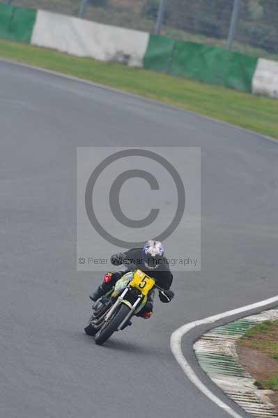 anglesey;brands hatch;cadwell park;croft;donington park;enduro digital images;event digital images;eventdigitalimages;mallory;no limits;oulton park;peter wileman photography;racing digital images;silverstone;snetterton;trackday digital images;trackday photos;vmcc banbury run;welsh 2 day enduro