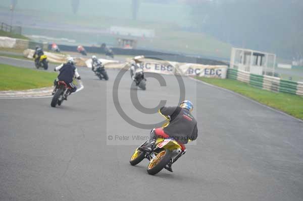 anglesey;brands hatch;cadwell park;croft;donington park;enduro digital images;event digital images;eventdigitalimages;mallory;no limits;oulton park;peter wileman photography;racing digital images;silverstone;snetterton;trackday digital images;trackday photos;vmcc banbury run;welsh 2 day enduro