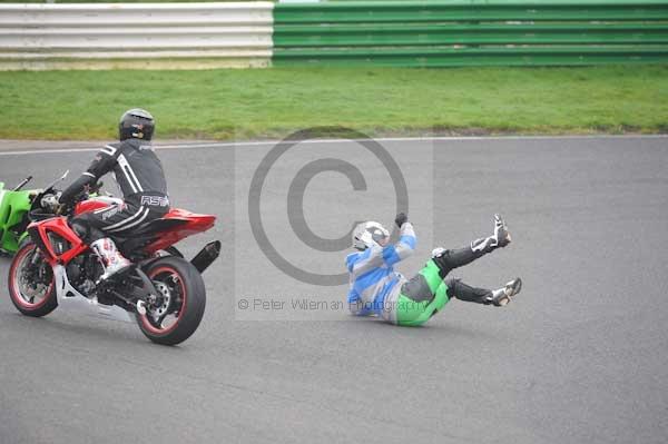 anglesey;brands hatch;cadwell park;croft;donington park;enduro digital images;event digital images;eventdigitalimages;mallory;no limits;oulton park;peter wileman photography;racing digital images;silverstone;snetterton;trackday digital images;trackday photos;vmcc banbury run;welsh 2 day enduro