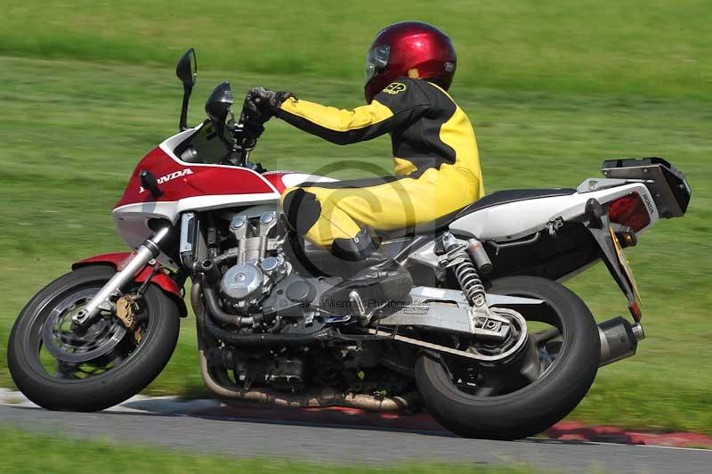 cadwell park;cadwell park photographs;cadwell trackday photographs;enduro digital images;event digital images;eventdigitalimages;hopp rider training;peter wileman photography;racing digital images;trackday digital images;trackday photos