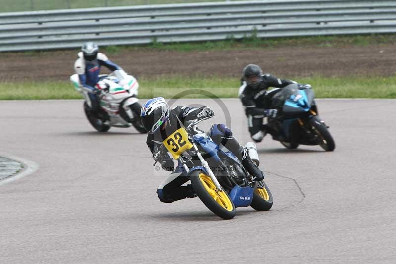 Rockingham no limits trackday;enduro digital images;event digital images;eventdigitalimages;no limits trackdays;peter wileman photography;racing digital images;rockingham raceway northamptonshire;rockingham trackday photographs;trackday digital images;trackday photos