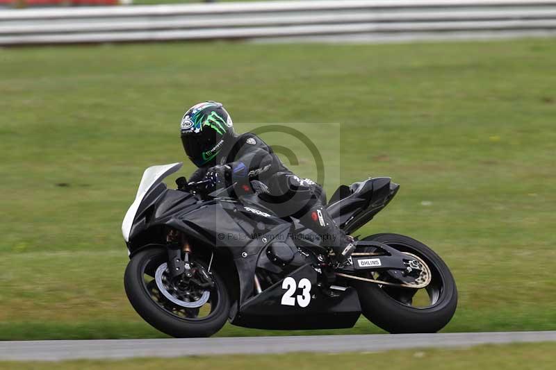 Motorcycle action photographs;Trackday digital images;event digital images;eventdigitalimages;no limits trackday;peter wileman photography;snetterton;snetterton circuit norfolk;snetterton photographs;trackday;trackday photos