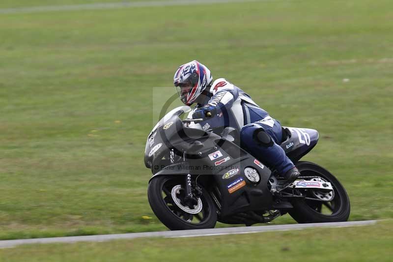 Motorcycle action photographs;Trackday digital images;event digital images;eventdigitalimages;no limits trackday;peter wileman photography;snetterton;snetterton circuit norfolk;snetterton photographs;trackday;trackday photos