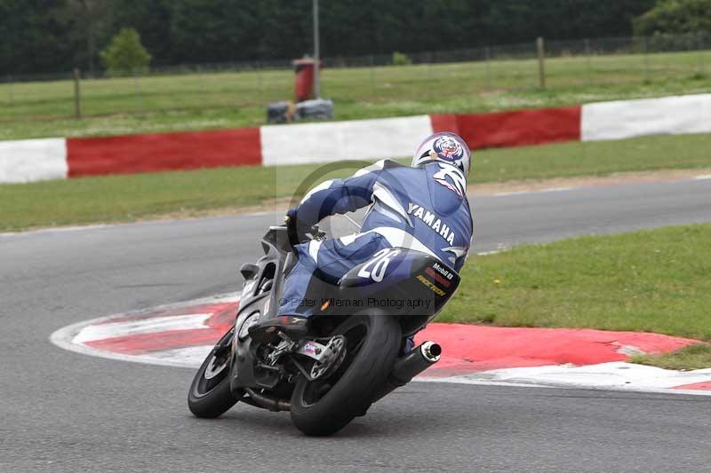 Motorcycle action photographs;Trackday digital images;event digital images;eventdigitalimages;no limits trackday;peter wileman photography;snetterton;snetterton circuit norfolk;snetterton photographs;trackday;trackday photos