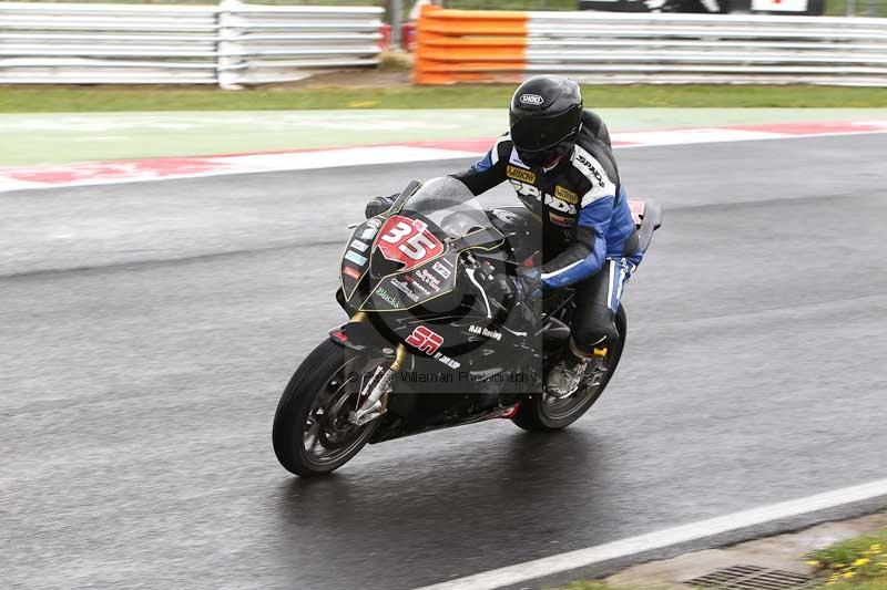 Motorcycle action photographs;Trackday digital images;event digital images;eventdigitalimages;no limits trackday;peter wileman photography;snetterton;snetterton circuit norfolk;snetterton photographs;trackday;trackday photos