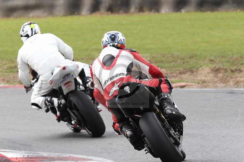 Motorcycle action photographs;Trackday digital images;event digital images;eventdigitalimages;no limits trackday;peter wileman photography;snetterton;snetterton circuit norfolk;snetterton photographs;trackday;trackday photos
