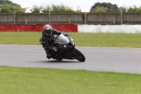 Motorcycle-action-photographs;Trackday-digital-images;event-digital-images;eventdigitalimages;no-limits-trackday;peter-wileman-photography;snetterton;snetterton-circuit-norfolk;snetterton-photographs;trackday;trackday-photos