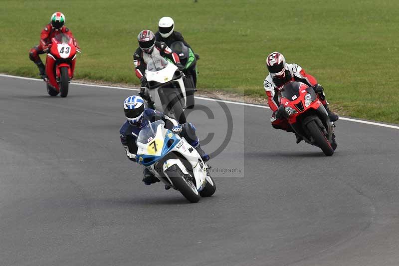 Motorcycle action photographs;Trackday digital images;event digital images;eventdigitalimages;no limits trackday;peter wileman photography;snetterton;snetterton circuit norfolk;snetterton photographs;trackday;trackday photos