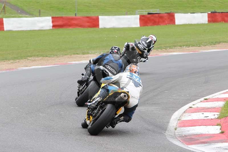 Motorcycle action photographs;Trackday digital images;event digital images;eventdigitalimages;no limits trackday;peter wileman photography;snetterton;snetterton circuit norfolk;snetterton photographs;trackday;trackday photos